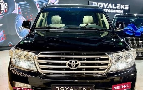Toyota Land Cruiser 200, 2008 год, 3 700 000 рублей, 2 фотография