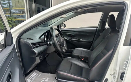Toyota Yaris, 2023 год, 1 490 025 рублей, 6 фотография