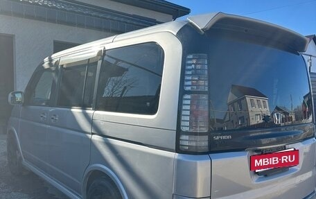 Honda Stepwgn II рестайлинг, 2003 год, 850 000 рублей, 3 фотография