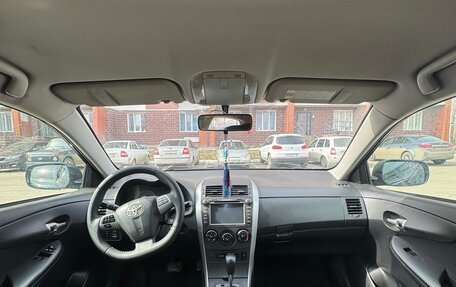 Toyota Corolla, 2011 год, 900 000 рублей, 5 фотография