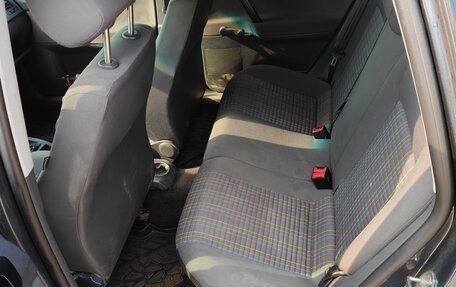 Volkswagen Polo IV рестайлинг, 2007 год, 260 000 рублей, 8 фотография