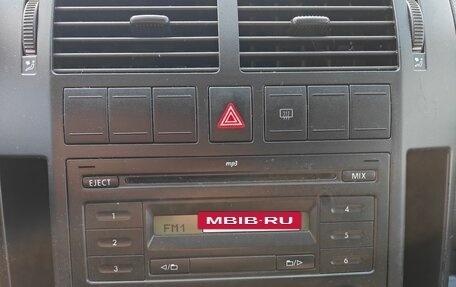 Volkswagen Polo IV рестайлинг, 2007 год, 260 000 рублей, 4 фотография