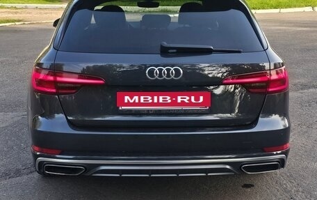 Audi A4, 2018 год, 2 600 000 рублей, 8 фотография