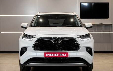 Toyota Highlander, 2026 год, 5 700 000 рублей, 2 фотография