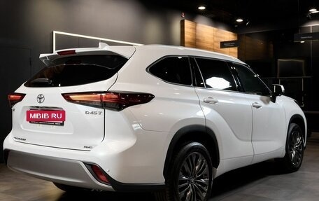 Toyota Highlander, 2026 год, 5 700 000 рублей, 4 фотография