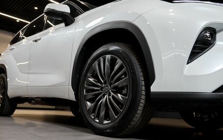 Toyota Highlander, 2026 год, 5 700 000 рублей, 18 фотография
