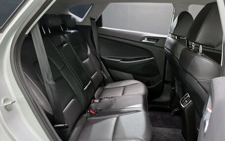 Hyundai Tucson III, 2020 год, 2 500 000 рублей, 10 фотография