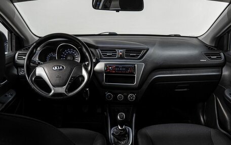 KIA Rio III рестайлинг, 2015 год, 750 000 рублей, 17 фотография