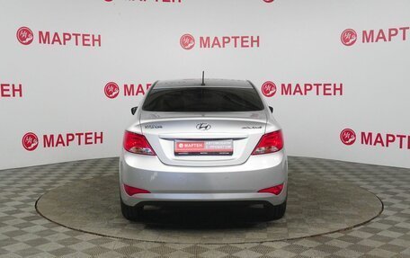 Hyundai Solaris II рестайлинг, 2015 год, 1 050 000 рублей, 6 фотография