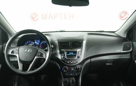 Hyundai Solaris II рестайлинг, 2015 год, 1 050 000 рублей, 15 фотография