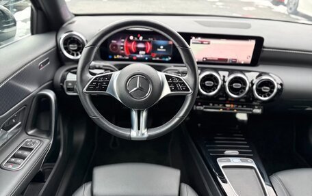 Mercedes-Benz A-Класс, 2023 год, 3 041 000 рублей, 8 фотография