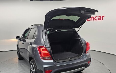 Chevrolet Trax, 2021 год, 1 033 000 рублей, 9 фотография