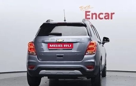 Chevrolet Trax, 2021 год, 1 033 000 рублей, 4 фотография