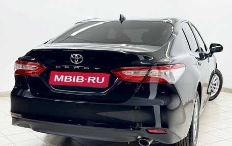 Toyota Camry, 2019 год, 2 989 000 рублей, 6 фотография