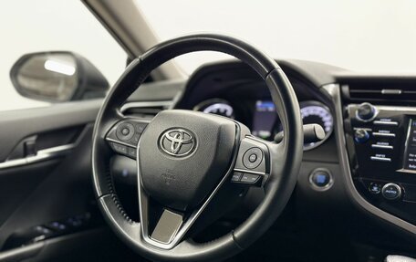 Toyota Camry, 2019 год, 2 989 000 рублей, 19 фотография