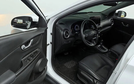 Hyundai Kona I, 2022 год, 1 460 000 рублей, 5 фотография