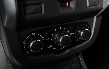 Renault Duster I рестайлинг, 2017 год, 1 350 000 рублей, 21 фотография