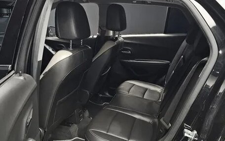 Chevrolet Trax, 2021 год, 1 047 000 рублей, 6 фотография