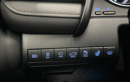 Toyota Camry, 2020 год, 3 950 000 рублей, 11 фотография