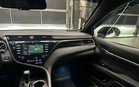 Toyota Camry, 2020 год, 3 950 000 рублей, 23 фотография