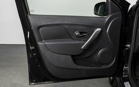 Renault Sandero II рестайлинг, 2017 год, 1 190 000 рублей, 11 фотография