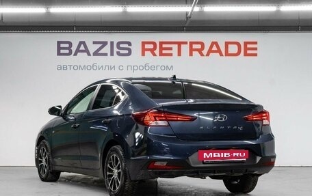 Hyundai Elantra VI рестайлинг, 2019 год, 1 600 000 рублей, 8 фотография