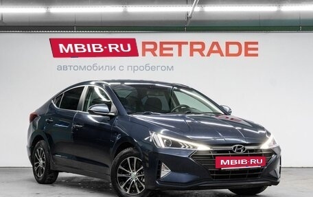 Hyundai Elantra VI рестайлинг, 2019 год, 1 600 000 рублей, 4 фотография