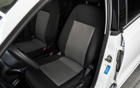 Volkswagen Polo VI (EU Market), 2015 год, 990 000 рублей, 13 фотография