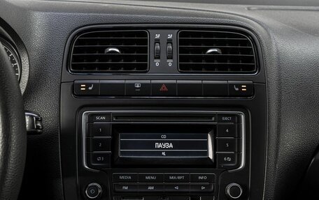 Volkswagen Polo VI (EU Market), 2015 год, 990 000 рублей, 19 фотография