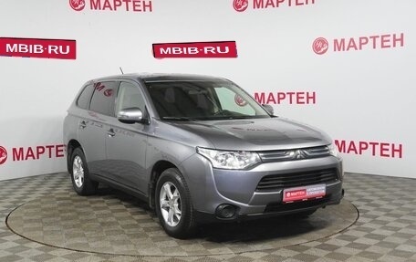 Mitsubishi Outlander III рестайлинг 3, 2013 год, 1 297 000 рублей, 3 фотография