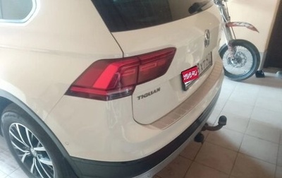 Volkswagen Tiguan II, 2019 год, 3 200 000 рублей, 1 фотография