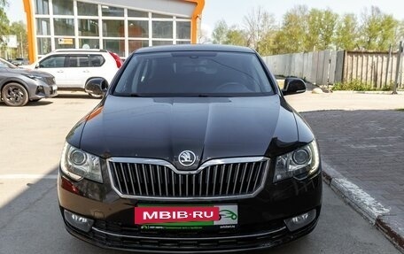 Skoda Superb III рестайлинг, 2013 год, 1 052 000 рублей, 8 фотография