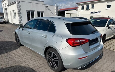 Mercedes-Benz A-Класс, 2022 год, 2 961 000 рублей, 4 фотография