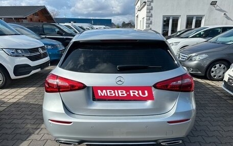 Mercedes-Benz A-Класс, 2022 год, 2 961 000 рублей, 5 фотография