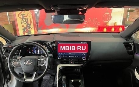 Lexus NX I, 2017 год, 2 100 000 рублей, 10 фотография