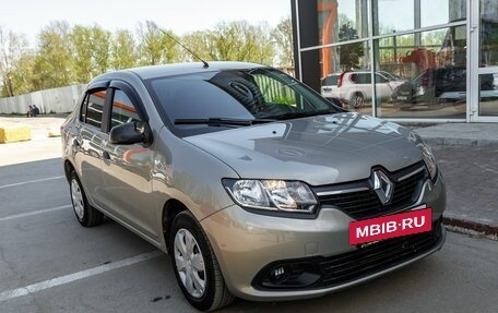 Renault Logan II, 2016 год, 640 000 рублей, 7 фотография