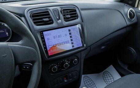 Renault Logan II, 2016 год, 640 000 рублей, 18 фотография