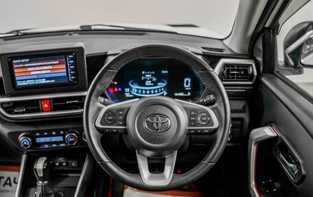 Toyota Raize I, 2019 год, 1 590 000 рублей, 10 фотография