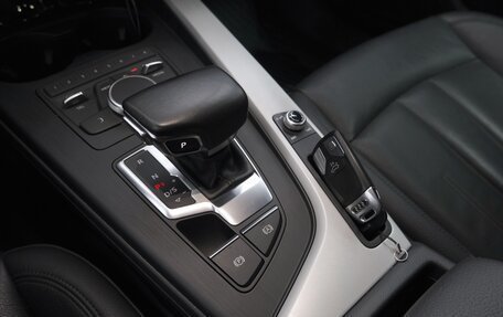 Audi A4, 2019 год, 2 100 000 рублей, 10 фотография