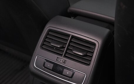 Audi A4, 2019 год, 2 100 000 рублей, 12 фотография