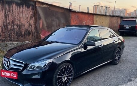 Mercedes-Benz E-Класс, 2015 год, 2 900 000 рублей, 2 фотография
