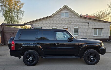 Nissan Patrol, 2005 год, 1 500 000 рублей, 8 фотография