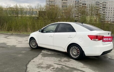KIA Cerato III, 2010 год, 600 000 рублей, 4 фотография