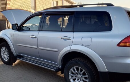 Mitsubishi Pajero Sport II рестайлинг, 2011 год, 1 750 000 рублей, 4 фотография