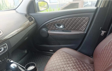 Renault Fluence I, 2010 год, 730 000 рублей, 8 фотография