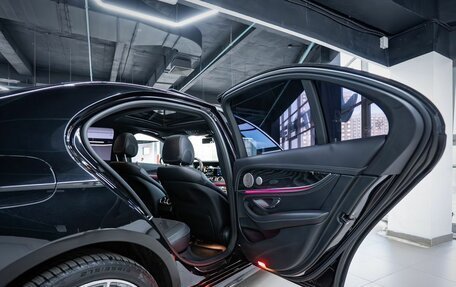 Mercedes-Benz E-Класс, 2021 год, 5 190 000 рублей, 17 фотография