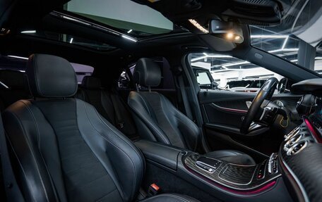 Mercedes-Benz E-Класс, 2021 год, 5 190 000 рублей, 23 фотография
