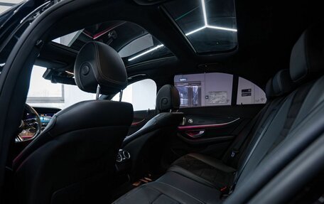 Mercedes-Benz E-Класс, 2021 год, 5 190 000 рублей, 19 фотография