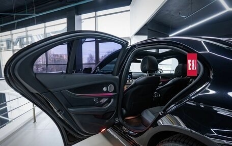 Mercedes-Benz E-Класс, 2021 год, 5 190 000 рублей, 15 фотография