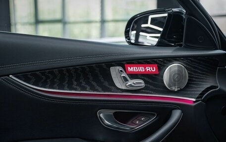 Mercedes-Benz E-Класс, 2021 год, 5 190 000 рублей, 28 фотография